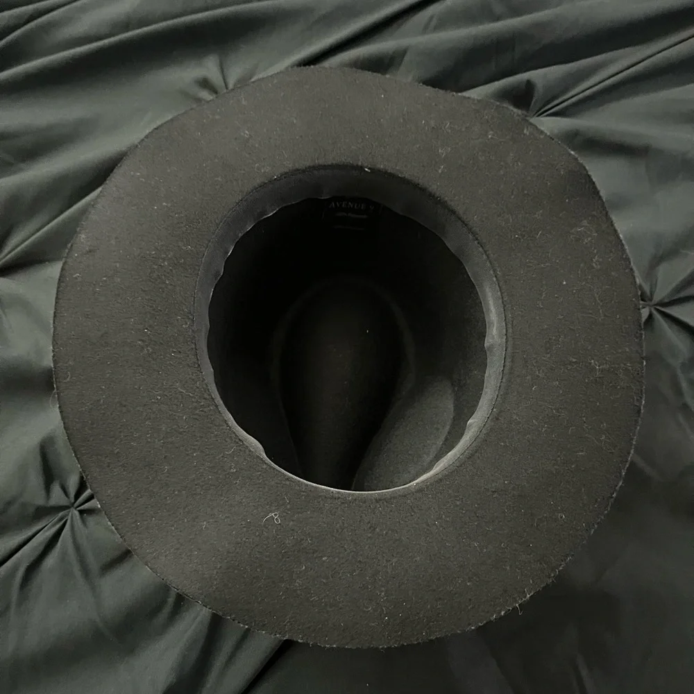 Avenue Black Fedora Subtle Gold Detail - Picture 8 of 8